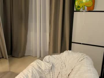 Effiemur Chaturbate stream image from March 19, 2026
