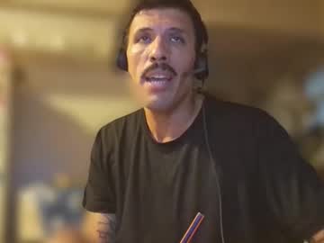Ezlajfer Chaturbate stream image from March 19, 2026