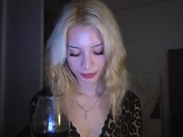 Stuirt Chaturbate stream image from March 19, 2026
