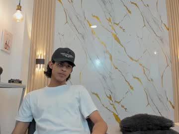 Zayn_Fox32 Chaturbate stream image from March 19, 2026