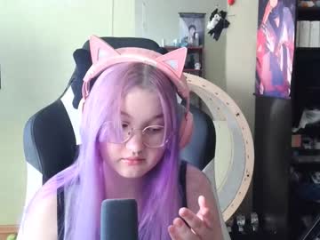 Estefanahoage Chaturbate stream image from March 20, 2026