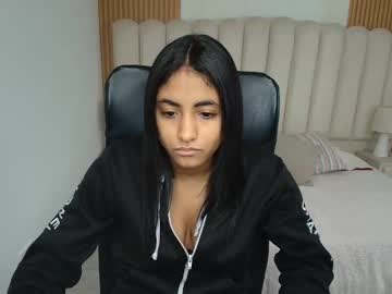 Shaneelle Chaturbate stream image from March 20, 2026