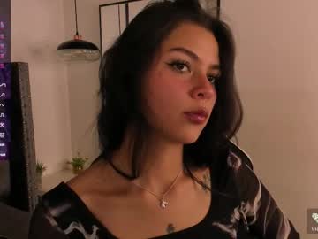 Kikii_1 Chaturbate stream image from March 20, 2026