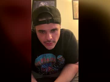 Millennialcum Chaturbate stream image from March 20, 2026