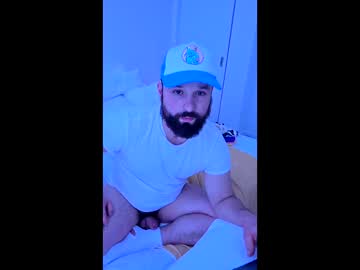 Cgldscg Chaturbate stream image from March 20, 2026