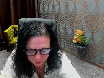 Irissmoon1 Chaturbate stream image from March 20, 2026