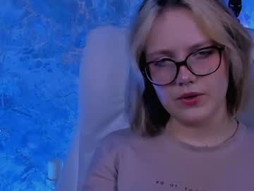 Madeline_Doll Chaturbate stream image from March 20, 2026