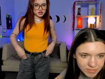 Alira_Glow Chaturbate stream image from March 20, 2026