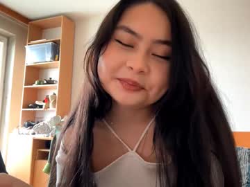 Lissatockey Chaturbate stream image from March 20, 2026
