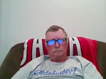 Hot4tightholes Chaturbate stream image from March 20, 2026