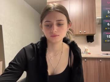 Lurlineoline Chaturbate stream image from March 20, 2026