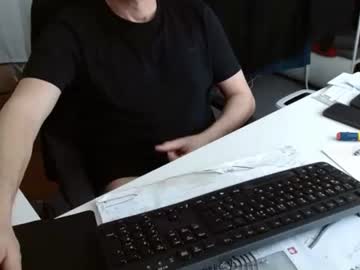 Tomtom02029 Chaturbate stream image from March 20, 2026