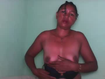 Aelyaa Chaturbate stream image from March 20, 2026