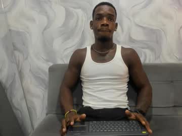 Aron_Clark Chaturbate stream image from March 20, 2026