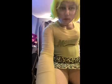 Deedeequeen420 Chaturbate stream image from March 20, 2026