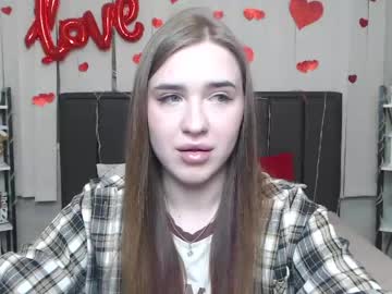 Laurahlot Chaturbate stream image from March 20, 2026