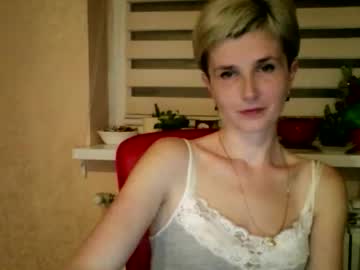 Beautyksenia Chaturbate stream image from March 20, 2026