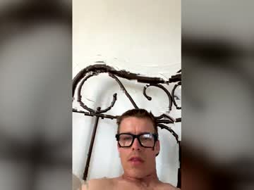 Chadsnyder27 Chaturbate stream image from March 20, 2026
