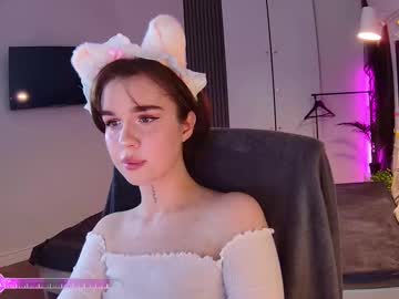 Sweetriso Chaturbate stream image from March 20, 2026