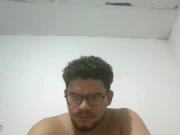 Beeofc Chaturbate stream image from March 20, 2026