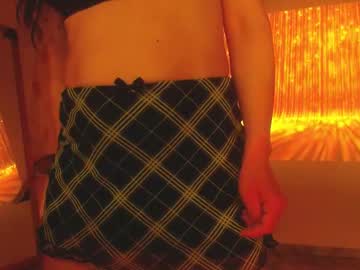 Luxurydivine Chaturbate stream image from March 21, 2026