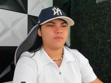 Valeri_Harpers4 Chaturbate stream image from March 21, 2026
