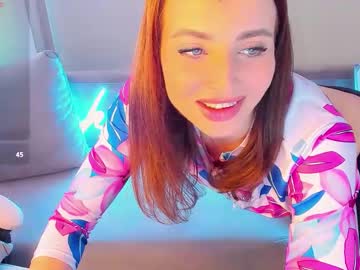 Nikki_Blondiee Chaturbate stream image from March 21, 2026
