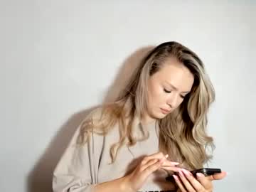 Xmarissa Chaturbate stream image from March 21, 2026