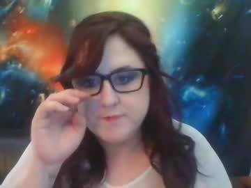 Chloecreamm Chaturbate stream image from March 21, 2026