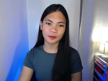 Hot_Pauline Chaturbate stream image from March 21, 2026