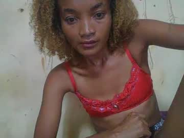 Francinoli Chaturbate stream image from March 21, 2026