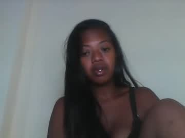 Rochellinah Chaturbate stream image from March 21, 2026