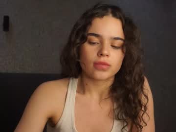 Lindaaii Chaturbate stream image from March 21, 2026