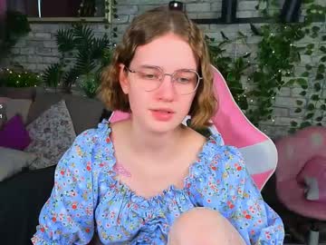 Mia__Mooore Chaturbate stream image from March 21, 2026