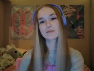 Oniehubach Chaturbate stream image from March 21, 2026