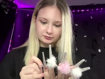Francieeastburn Chaturbate stream image from March 21, 2026