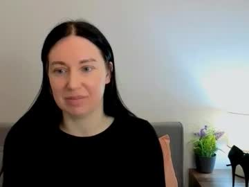 Miaalluring Chaturbate stream image from March 21, 2026