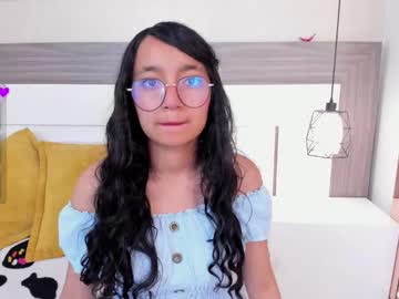 Emilyblussh Chaturbate stream image from March 21, 2026