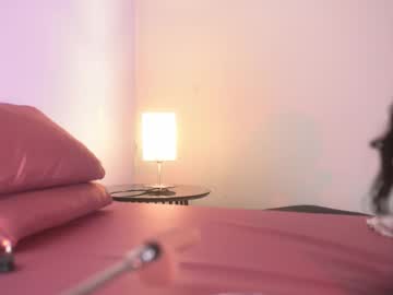 Lupeebony Chaturbate stream image from March 21, 2026