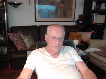 Philoumis2 Chaturbate stream image from March 21, 2026