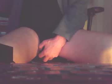 Gloryholeaux Chaturbate stream image from March 22, 2026