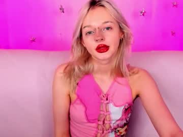 Alessakiss Chaturbate stream image from March 22, 2026