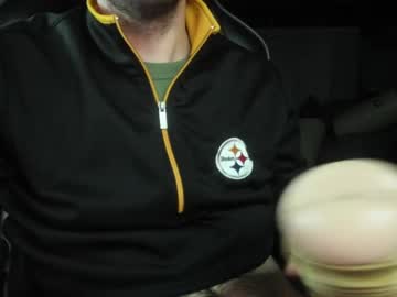 Comgeek648908 Chaturbate stream image from March 22, 2026