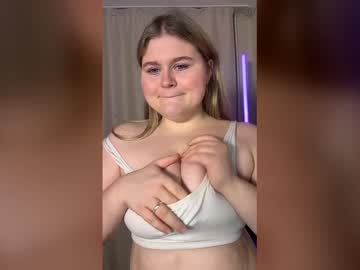 Hoikoputyyy Chaturbate stream image from March 22, 2026