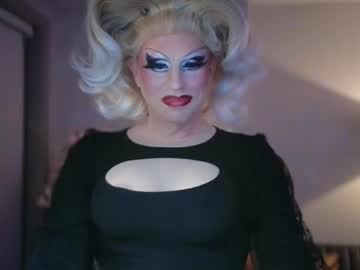 Qweenviva Chaturbate stream image from March 22, 2026