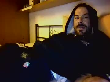 Slevin1983 Chaturbate stream image from March 22, 2026