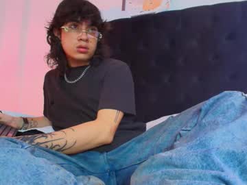 Axellkush Chaturbate stream image from March 22, 2026