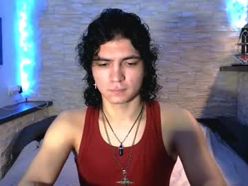 Dean_Raven Chaturbate stream image from March 22, 2026
