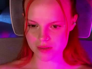 Mollybossy Chaturbate stream image from March 22, 2026