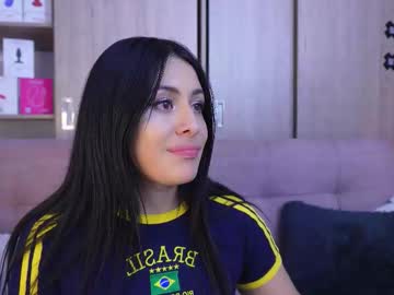 Sophiiecums Chaturbate stream image from March 22, 2026